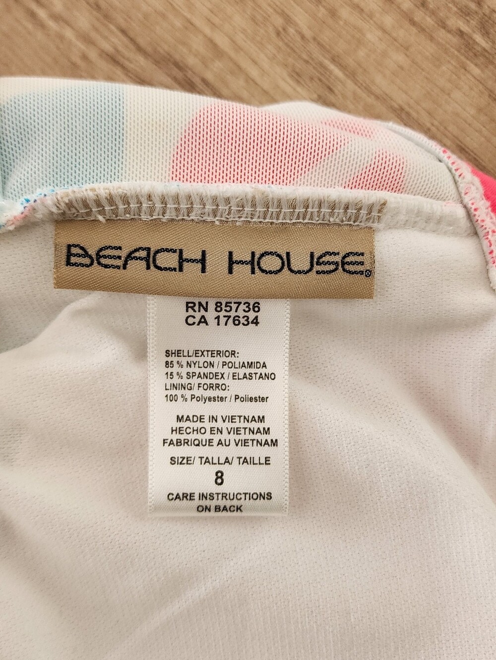 Beach House NWOT Floral Halter Tankini Swim Top Size 8 Tropical Resort - Picture 3 of 3
